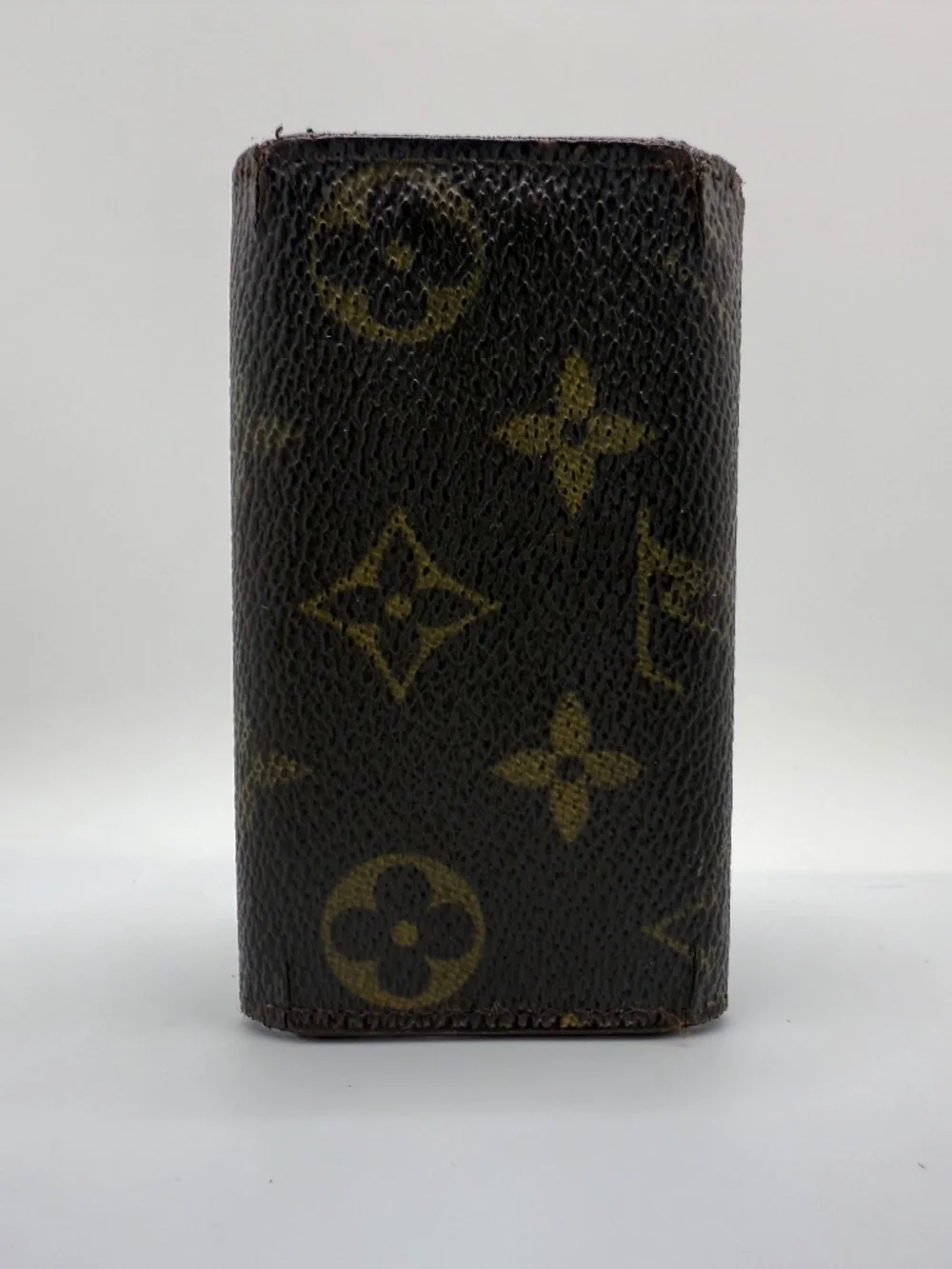 ATYPICAL LOUIS VUITTON MONOGRAM COATED CANVAS KEY CHAIN 4 HOOK HOLDER!